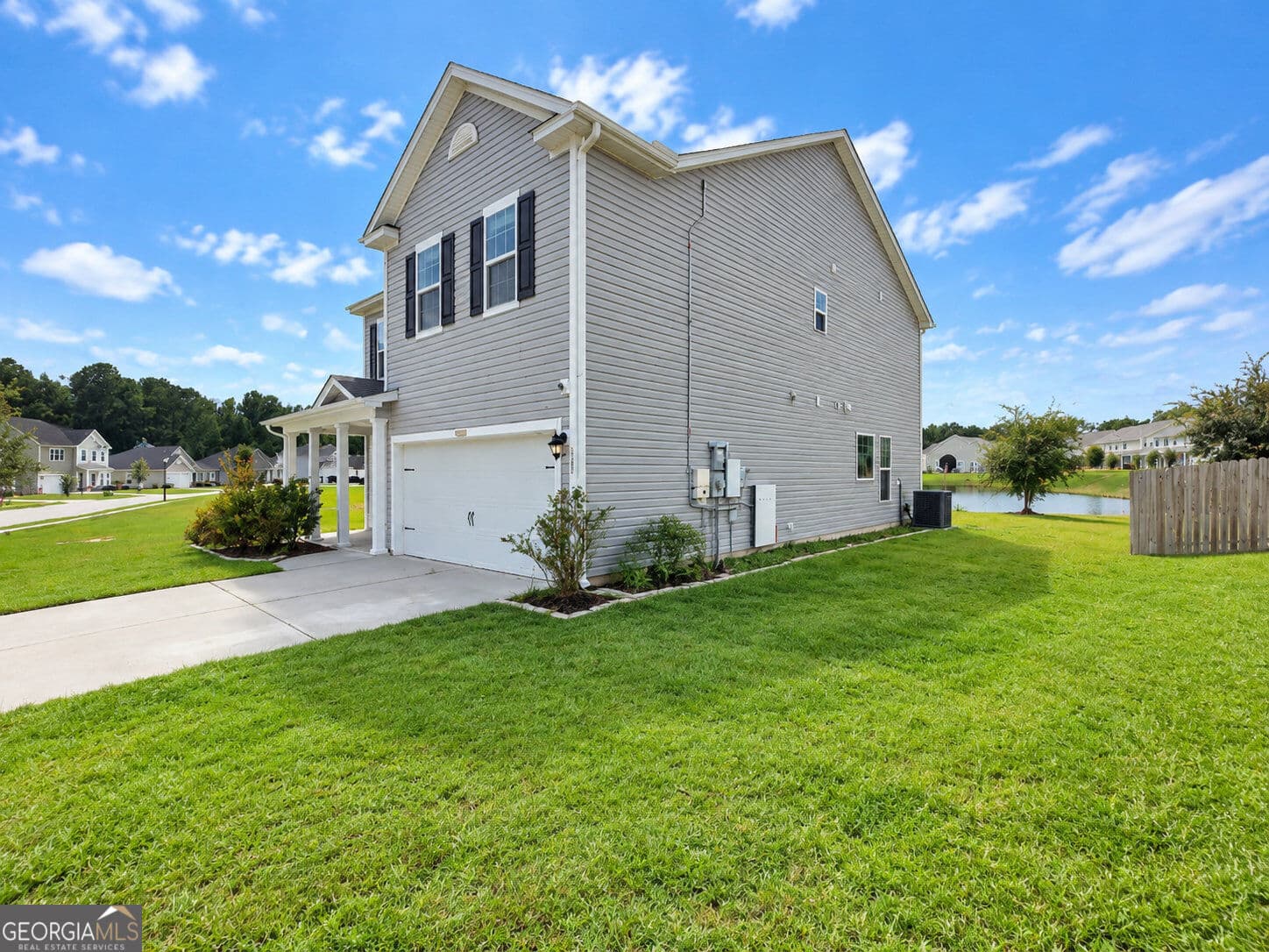 5 bedroom, 3.5 bathroom, 2,872 sq ft single family residence for sale at 183 Benelli Drive, Pooler, GA 31322 — photo 9