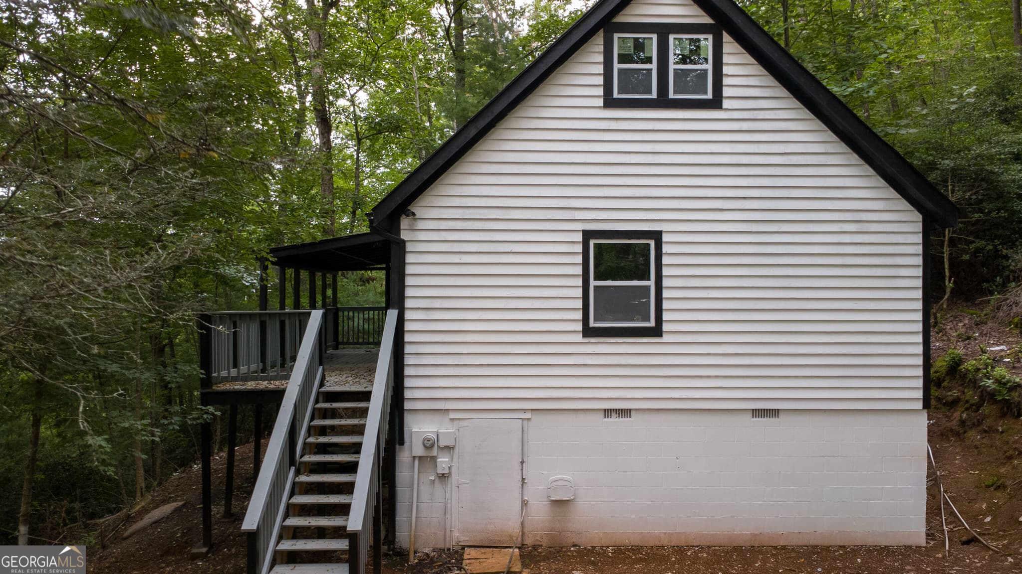3 bedroom, 2 bathroom, 1,792 sq ft single family residence for sale at 209 Ashley Lane, Dahlonega, GA 30533 — photo 3