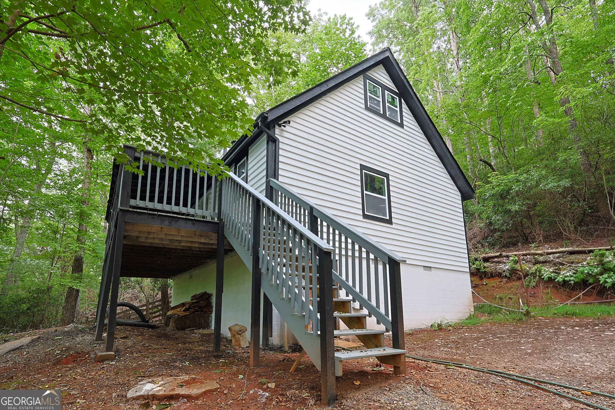 3 bedroom, 2 bathroom, 1,792 sq ft single family residence for sale at 209 Ashley Lane, Dahlonega, GA 30533 — photo 5