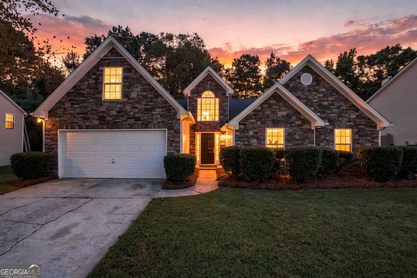 4 bedroom, 2 bathroom single family residence for sale at 3590 Hamilton Creek Trail, Buford, GA 30519 — photo 2