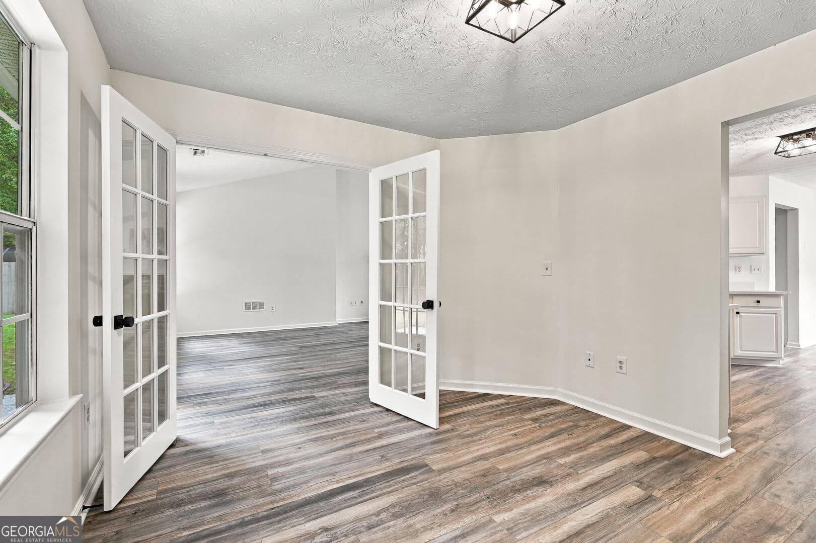 4 bedroom, 2 bathroom single family residence for sale at 3590 Hamilton Creek Trail, Buford, GA 30519 — photo 7