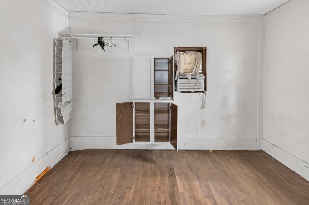 2 bedroom, 1 bathroom single family residence for sale at 367 E Second Street, Blue Ridge, GA 30513 — photo 7