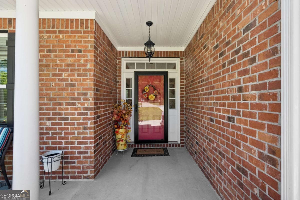4 bedroom, 3 bathroom, 2,320 sq ft single family residence under contract at 103 Mingledorff Court, Springfield, GA 31329 — photo 9