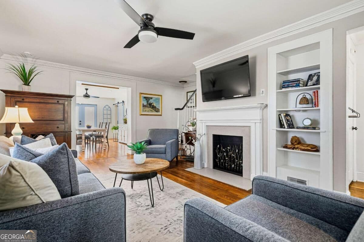 3 bedroom, 2.5 bathroom, 2,386 sq ft single family residence for sale at 165 Carter Avenue, Atlanta, GA 30317 — photo 6