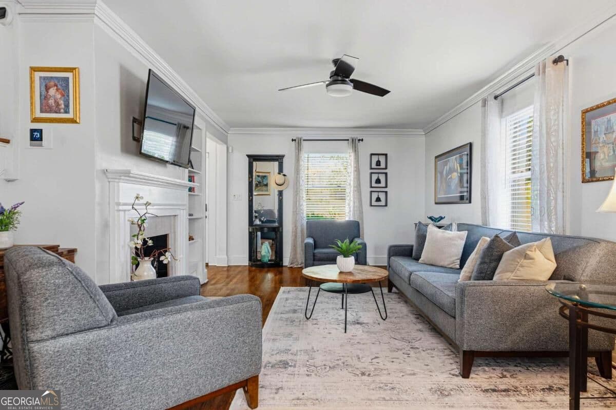 3 bedroom, 2.5 bathroom, 2,386 sq ft single family residence for sale at 165 Carter Avenue, Atlanta, GA 30317 — photo 7