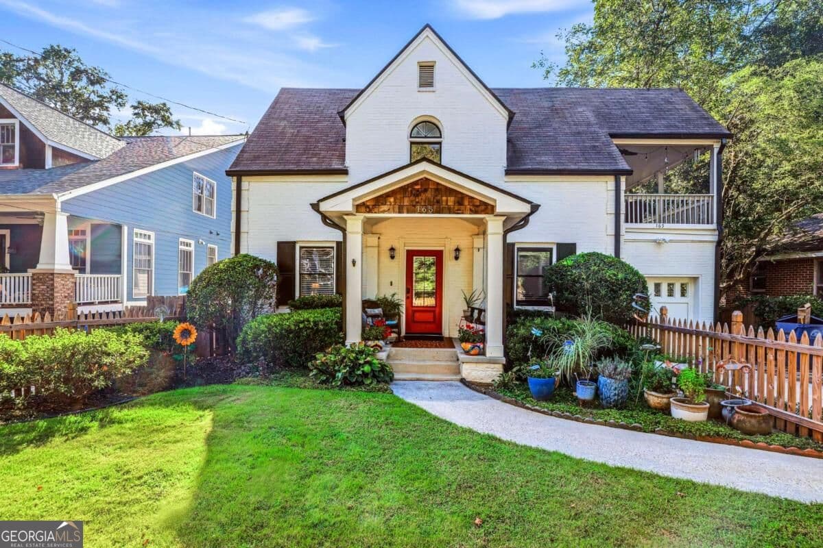 3 bedroom, 2.5 bathroom, 2,386 sq ft single family residence for sale at 165 Carter Avenue, Atlanta, GA 30317 — photo 4