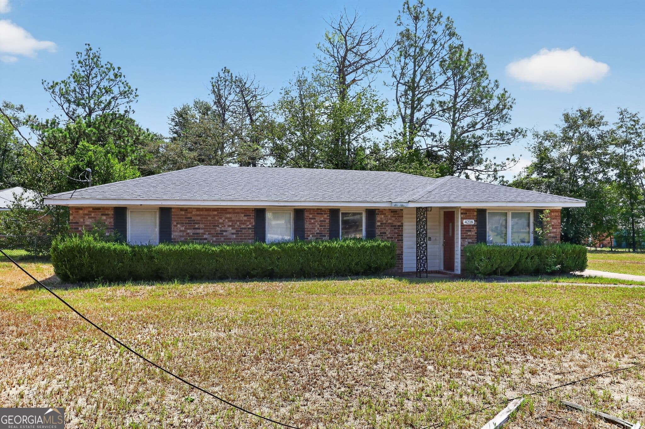 4 bedroom, 1.5 bathroom, 1,298 sq ft single family residence for sale at 4218 Ervay Street, Augusta, GA 30906 — photo 2