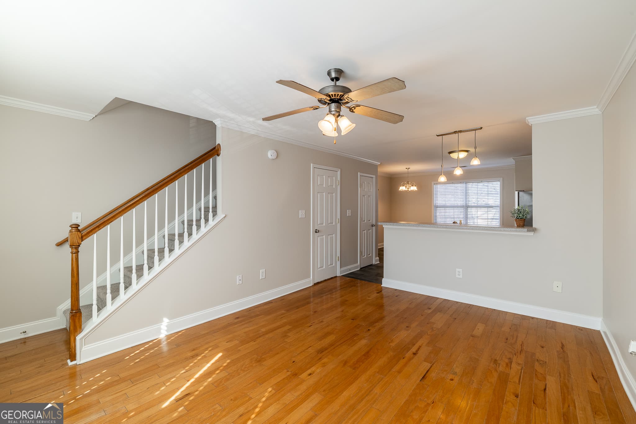 2 bedroom, 2.5 bathroom, 1,088 sq ft condominium for sale at 105 Whitehead Road 21, Athens, GA 30606 — photo 2