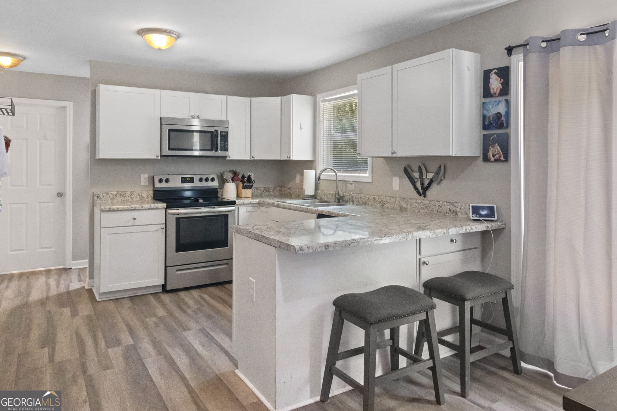 3 bedroom, 2.5 bathroom, 1,701 sq ft single family residence for sale at 485 Candlestick Drive, Hull, GA 30646 — photo 5