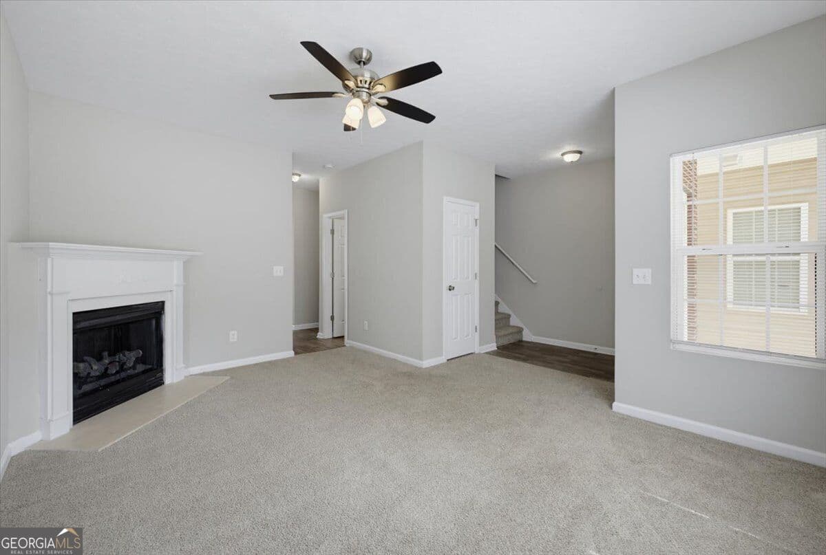 3 bedroom, 2.5 bathroom, 1,384 sq ft townhouse for sale at 2340 Marlin Drive, Mcdonough, GA 30253 — photo 6