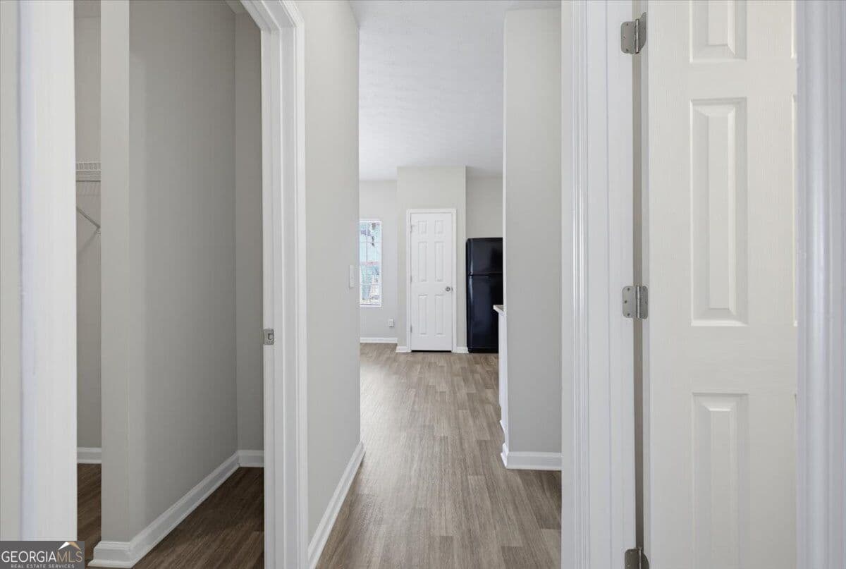 3 bedroom, 2.5 bathroom, 1,384 sq ft townhouse for sale at 2340 Marlin Drive, Mcdonough, GA 30253 — photo 10