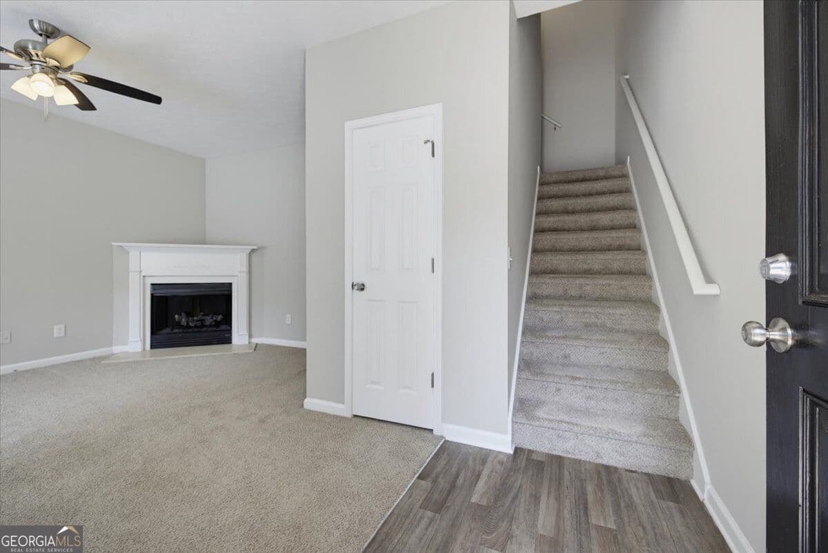 3 bedroom, 2.5 bathroom, 1,384 sq ft townhouse for sale at 2340 Marlin Drive, Mcdonough, GA 30253 — photo 4