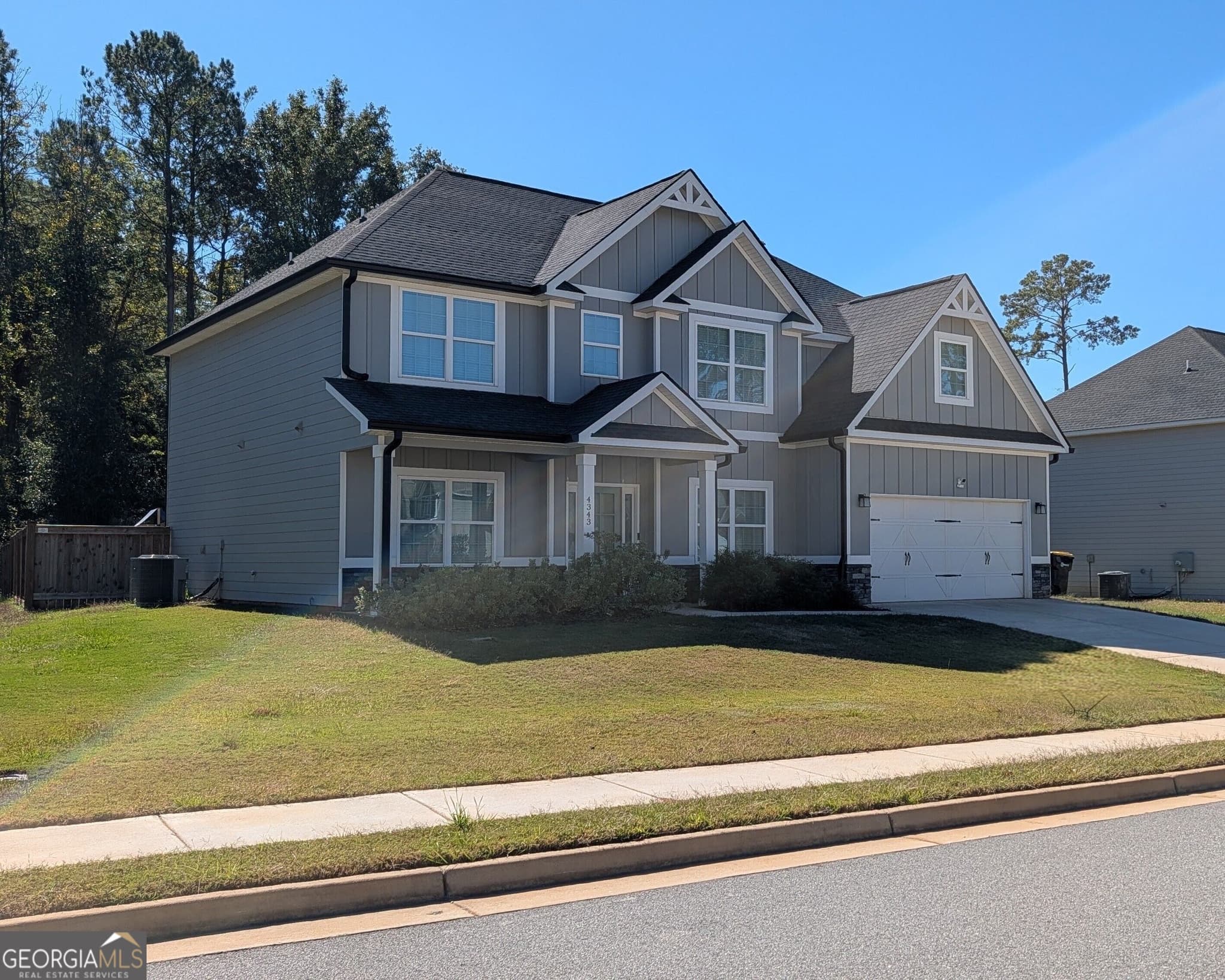 5 bedroom, 3 bathroom, 3,166 sq ft single family residence for sale at 4343 Cornwall Drive, Forsyth, GA 31029 — photo 3