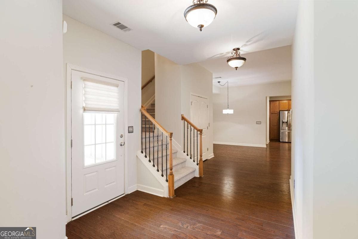 3 bedroom, 2.5 bathroom, 2,496 sq ft townhouse for sale at 3650 Orchard Circle, Watkinsville, GA 30677 — photo 6