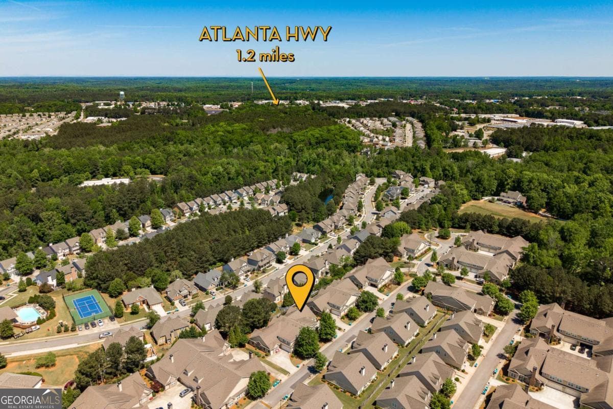 3 bedroom, 2.5 bathroom, 2,496 sq ft townhouse for sale at 3650 Orchard Circle, Watkinsville, GA 30677 — photo 4