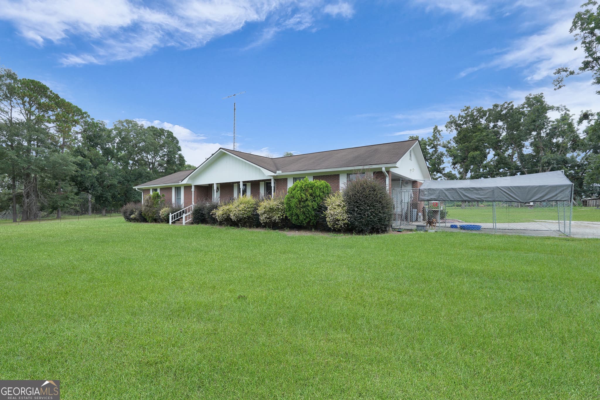 3 bedroom, 2.5 bathroom, 1,576 sq ft single family residence under contract at 14936 GA Highway 86, Soperton, GA 30457 — photo 5