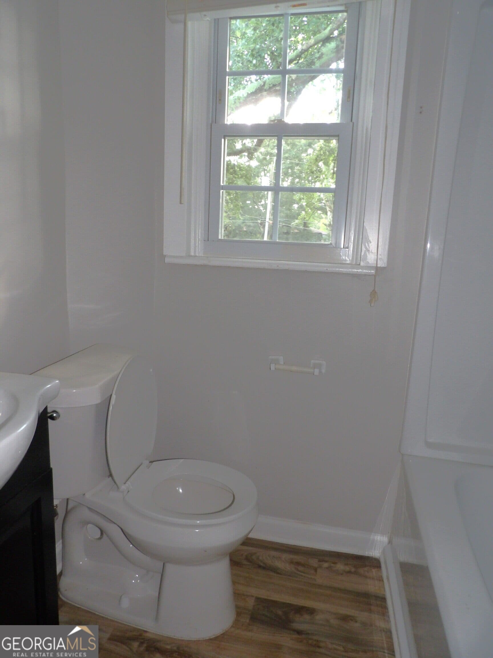 4 bedroom, 2 bathroom, 1,938 sq ft single family residence for sale at 202 Lovvorn Road, Carrollton, GA 30117 — photo 8