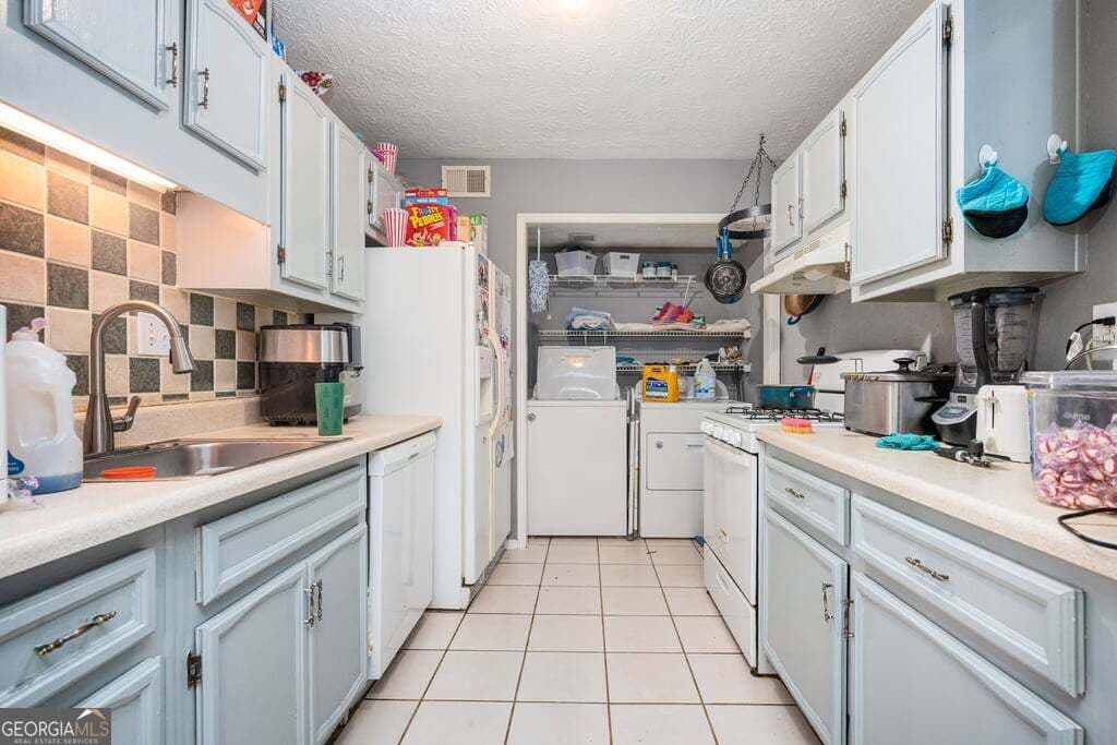 2 bedroom, 2 bathroom, 1,102 sq ft condominium for sale at 1603 Vicksburg Place, Sandy Springs, GA 30350 — photo 6