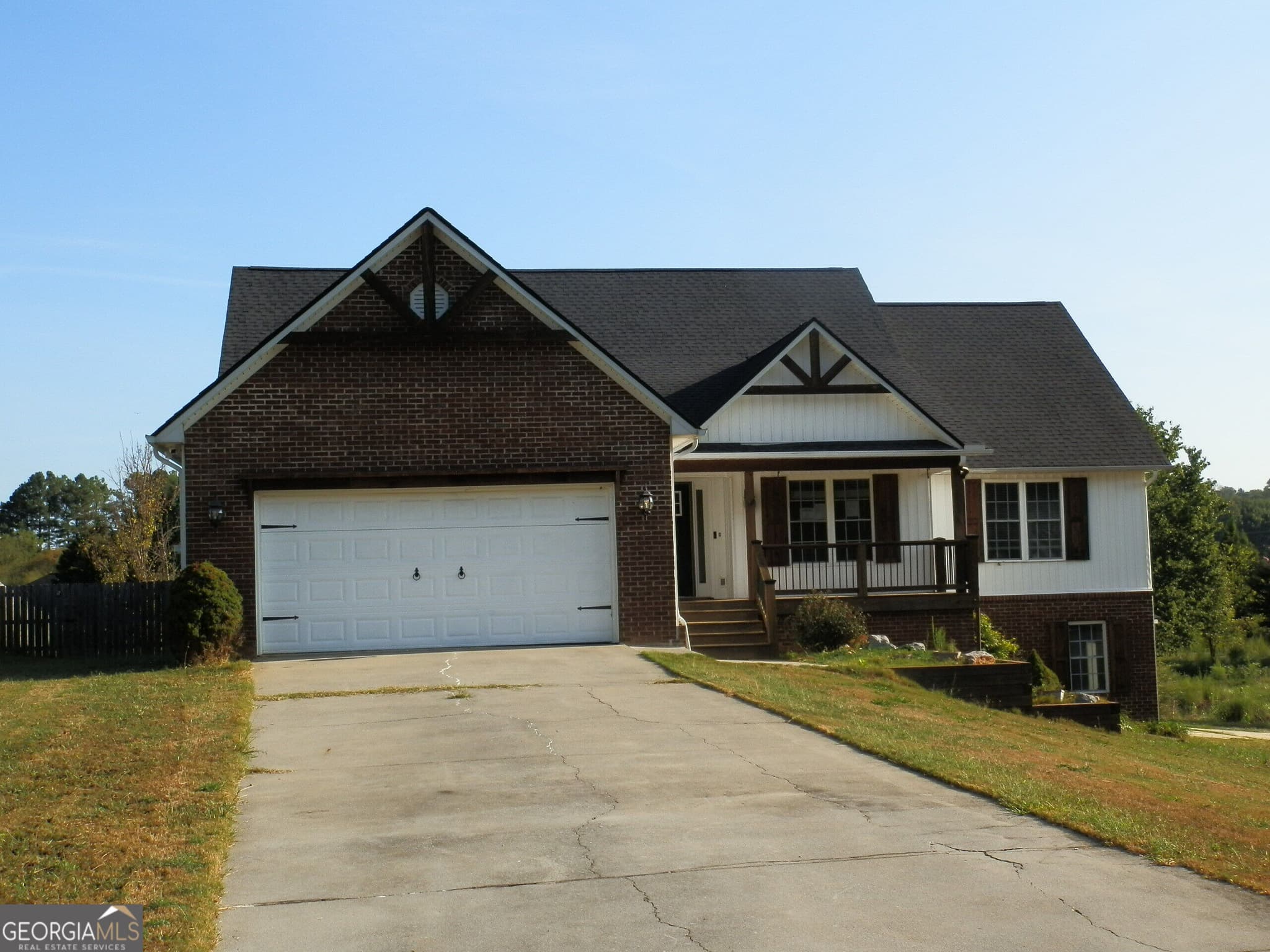 4 bedroom, 3 bathroom, 1,768 sq ft single family residence for sale at 132 Maloy Lane, Calhoun, GA 30701 — photo 1 of 58