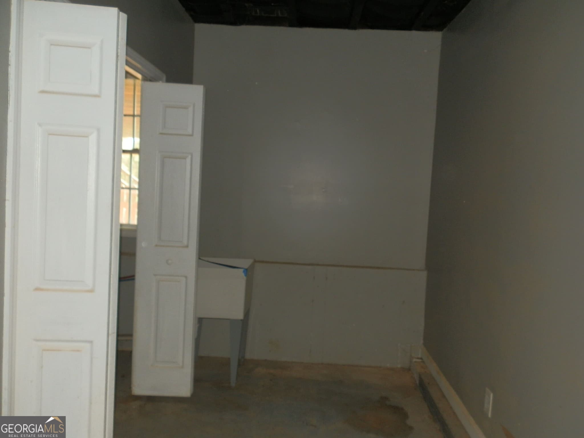 4 bedroom, 3 bathroom, 1,768 sq ft single family residence for sale at 132 Maloy Lane, Calhoun, GA 30701 — photo 4