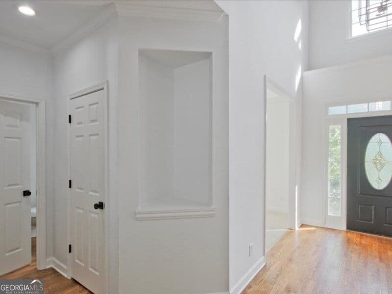 5 bedroom, 3.5 bathroom, 4,400 sq ft single family residence for sale at 2265 Amberbrook Lane, Grayson, GA 30017 — photo 6
