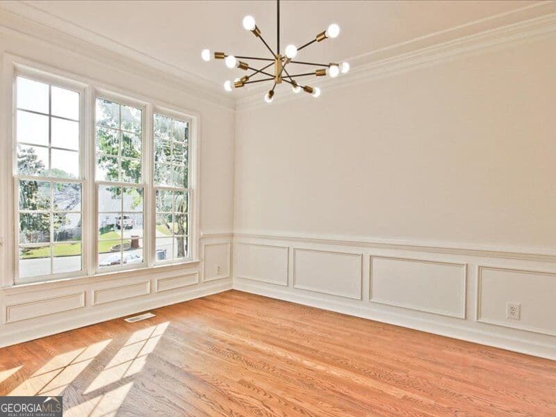 5 bedroom, 3.5 bathroom, 4,400 sq ft single family residence for sale at 2265 Amberbrook Lane, Grayson, GA 30017 — photo 10