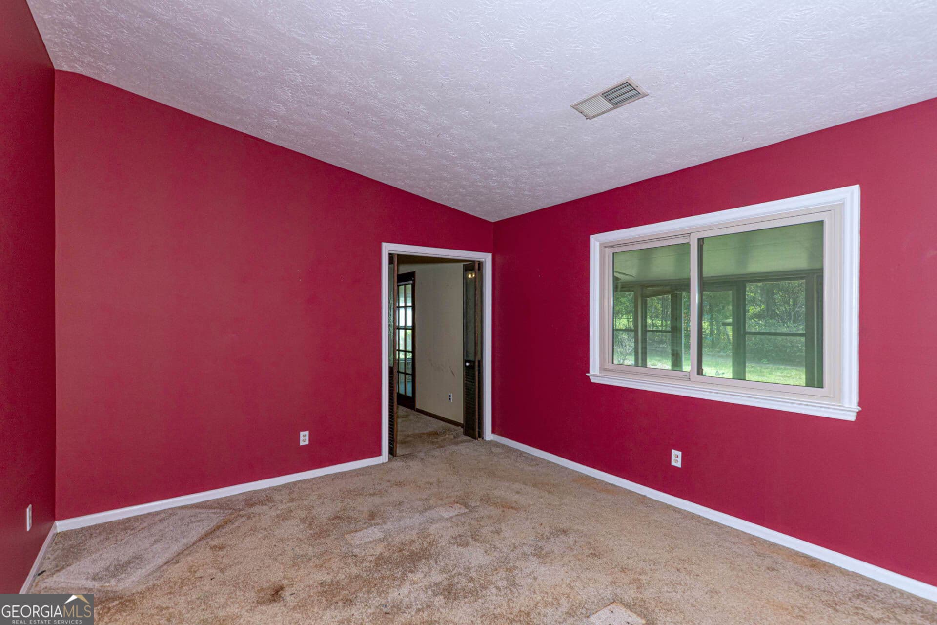 3 bedroom, 2 bathroom, 1,937 sq ft single family residence for sale at 6814 Buckeye Way, Columbus, GA 31904 — photo 9