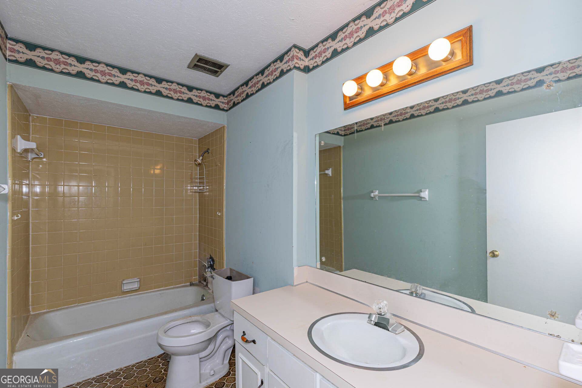 3 bedroom, 2 bathroom, 1,937 sq ft single family residence for sale at 6814 Buckeye Way, Columbus, GA 31904 — photo 10