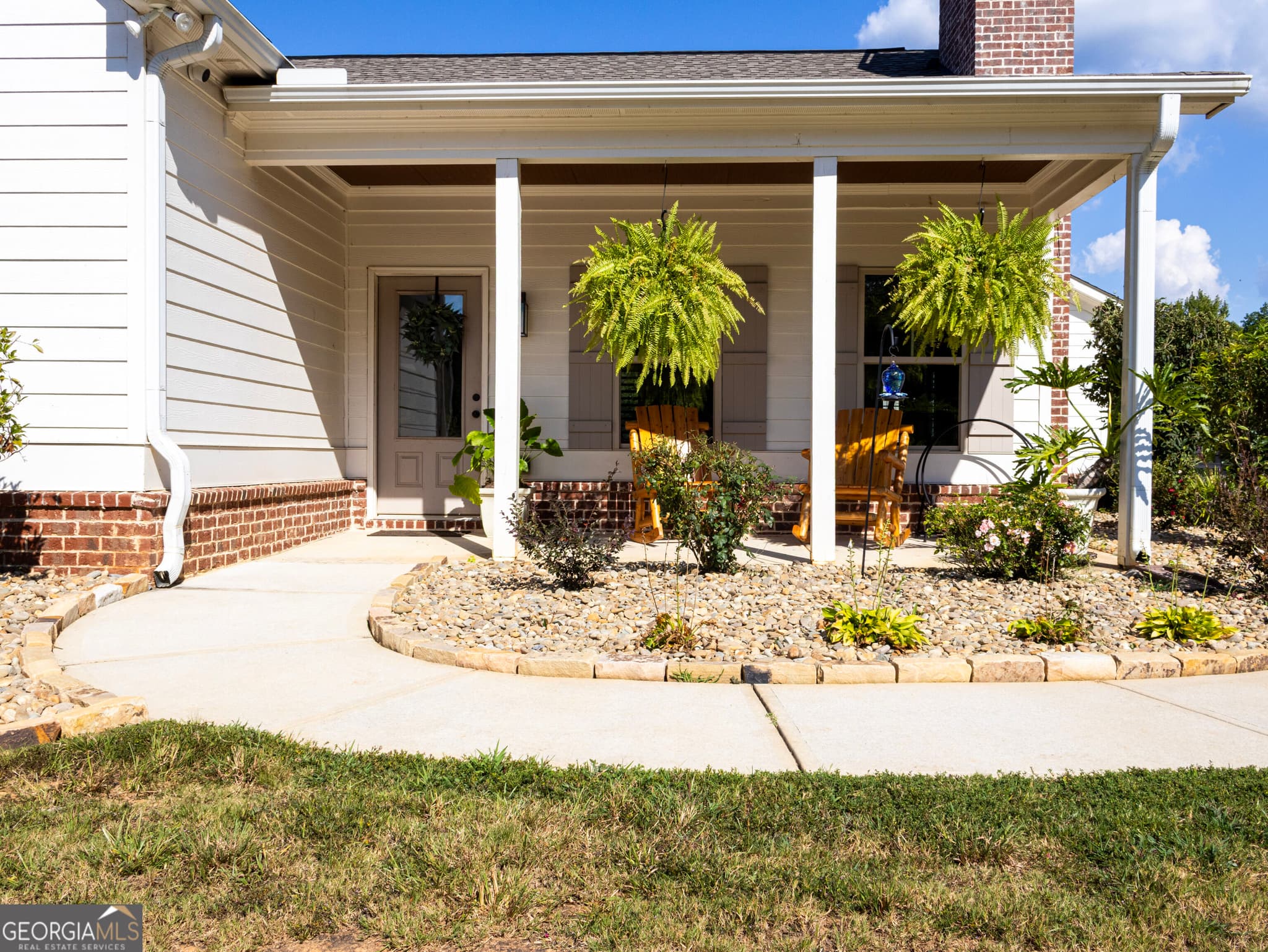 3 bedroom, 2 bathroom, 1,627 sq ft single family residence for sale at 2383 Highway 11, Monroe, GA 30656 — photo 6