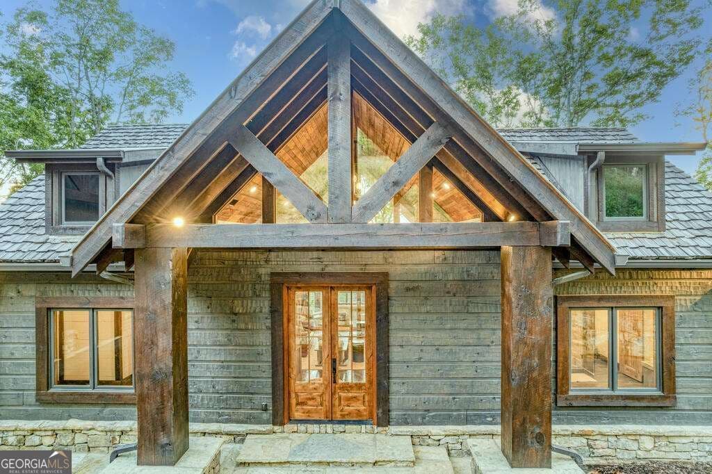 4 bedroom, 3.5 bathroom, 4,632 sq ft cabin,single family residence for sale at 91 Kittatinny Drive, Mineral Bluff, GA 30559 — photo 6