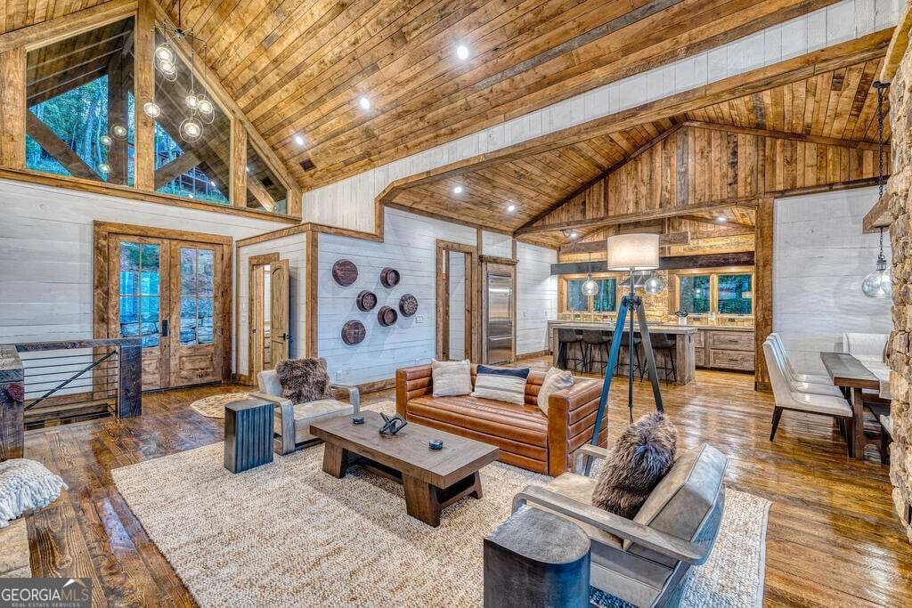 4 bedroom, 3.5 bathroom, 4,632 sq ft cabin,single family residence for sale at 91 Kittatinny Drive, Mineral Bluff, GA 30559 — photo 8