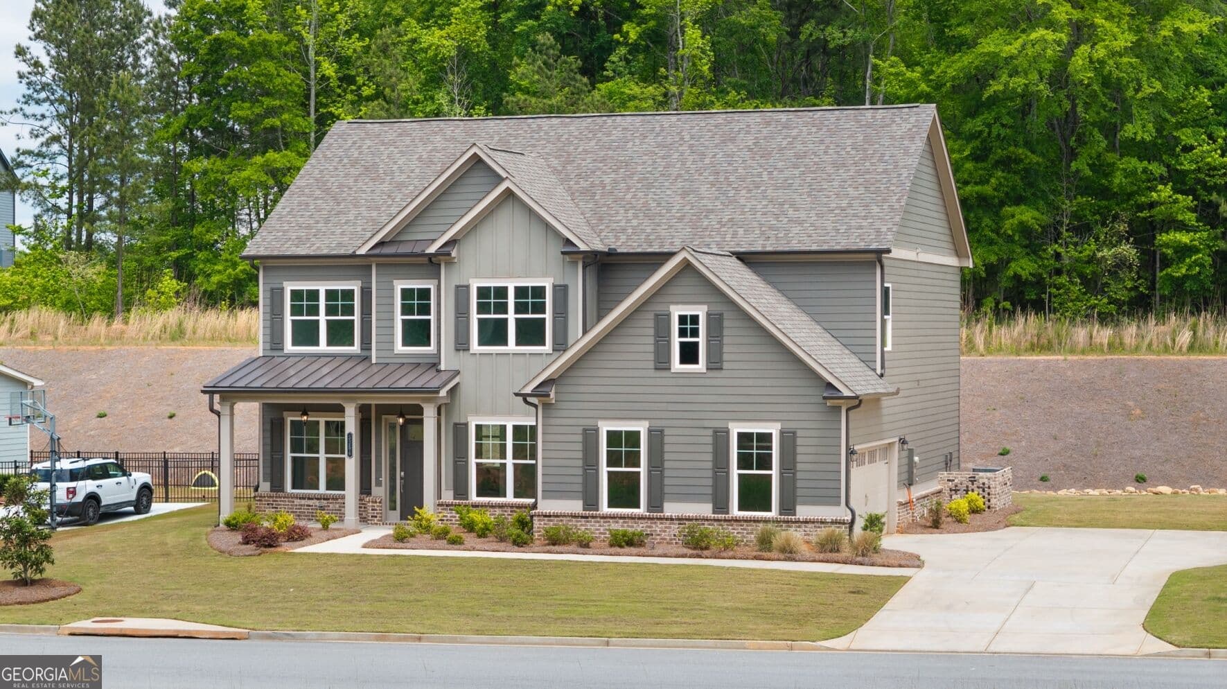 5 bedroom, 4 bathroom, 3,207 sq ft single family residence for sale at 3354 Traditions Way 11V, Jefferson, GA 30549 — photo 2