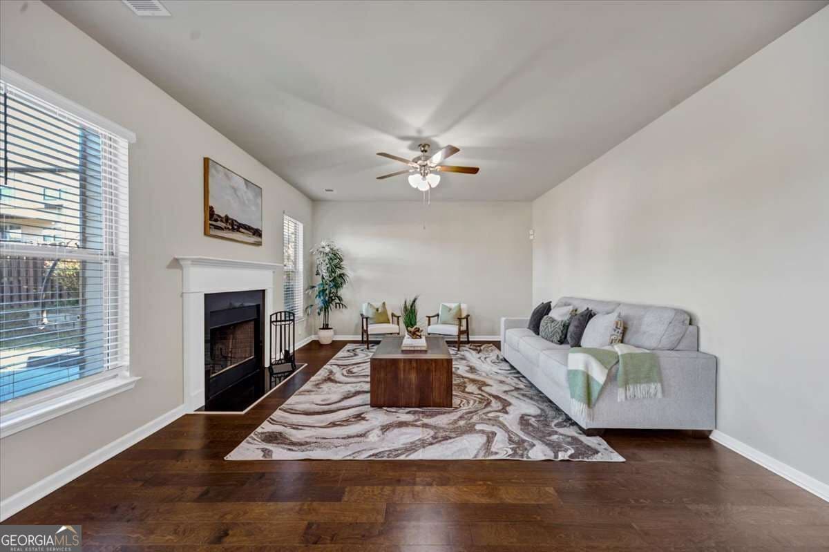 4 bedroom, 2.5 bathroom, 2,564 sq ft single family residence for sale at 1267 Swamp Road, Loganville, GA 30052 — photo 9