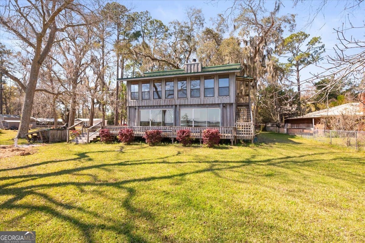 2 bedroom, 2 bathroom, 1,800 sq ft single family residence for sale at 863 HICKORY BLUFF Road, Waverly, GA 31565 — photo 4