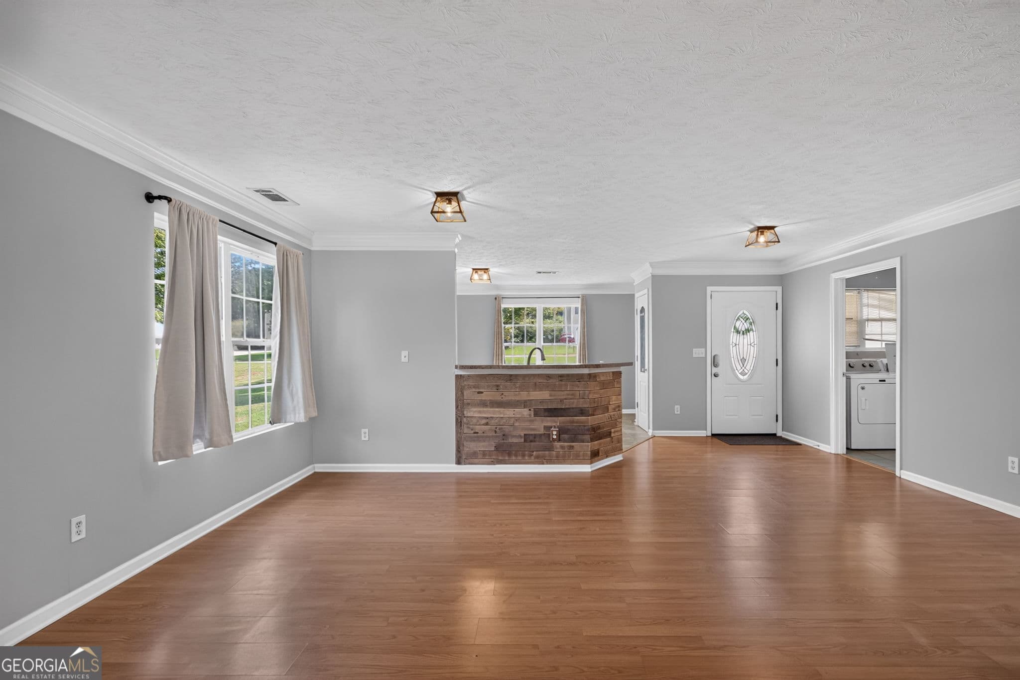 3 bedroom, 2 bathroom, 1,570 sq ft single family residence for sale at 112 Governor Lane, Temple, GA 30179 — photo 6