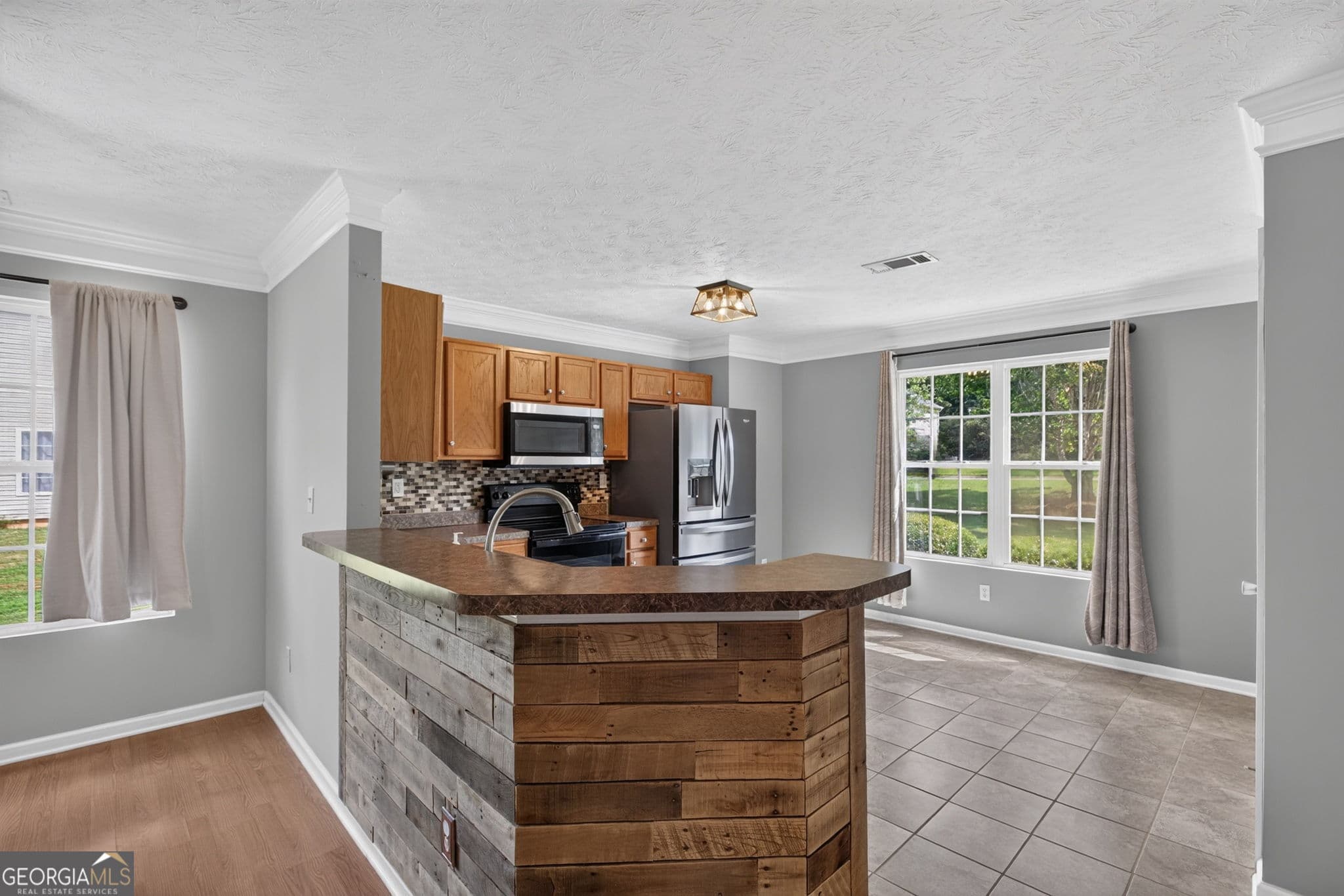 3 bedroom, 2 bathroom, 1,570 sq ft single family residence for sale at 112 Governor Lane, Temple, GA 30179 — photo 10