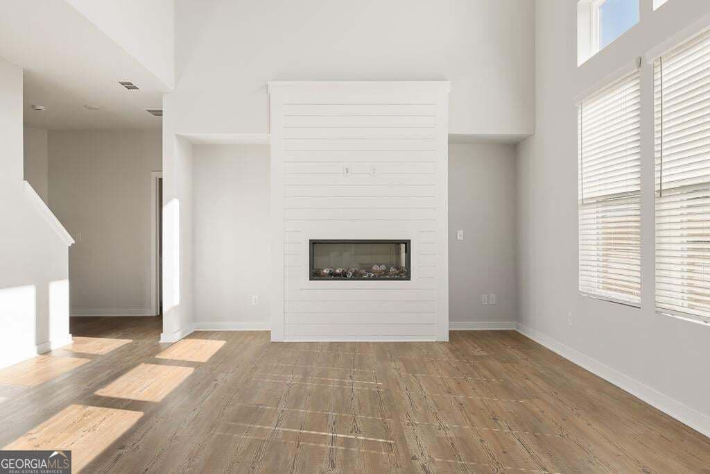 5 bedroom, 4 bathroom, 3,403 sq ft single family residence for sale at 5614 Rosehall Place, South Fulton, GA 30349 — photo 8