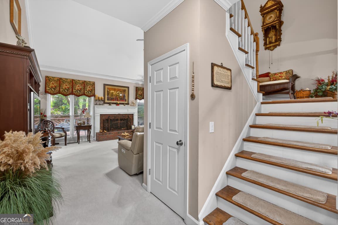 4 bedroom, 2.5 bathroom, 2,963 sq ft single family residence for sale at 42 Pheasant Run, Hoschton, GA 30548 — photo 9