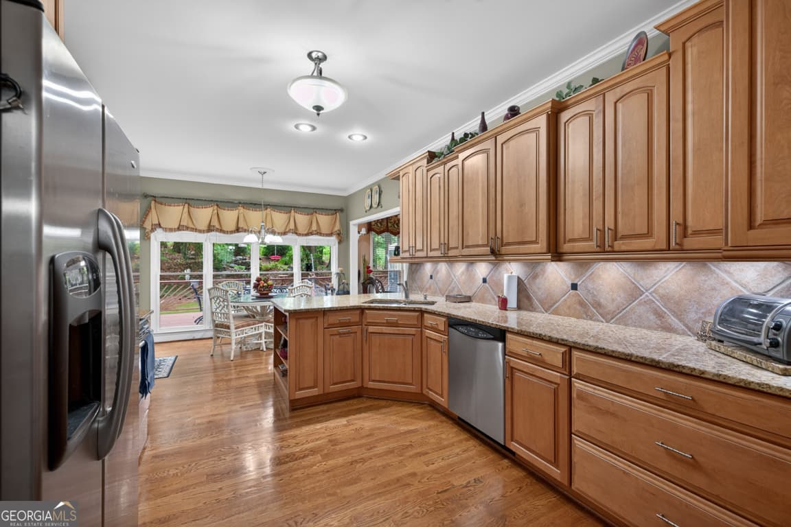 4 bedroom, 2.5 bathroom, 2,963 sq ft single family residence for sale at 42 Pheasant Run, Hoschton, GA 30548 — photo 10