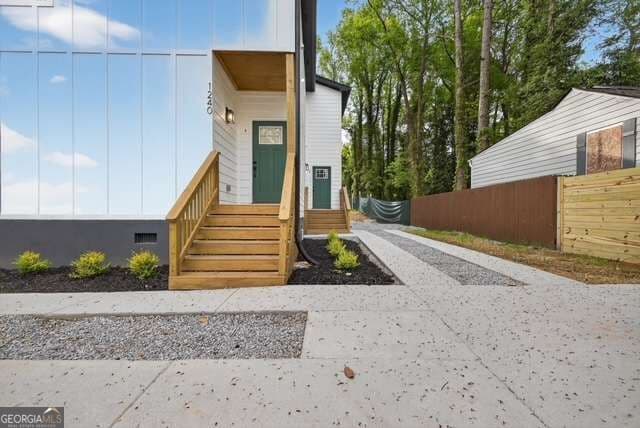 3 bedroom, 2 bathroom townhouse for sale at 1240 Campbellton Road A, Atlanta, GA 30310 — photo 3