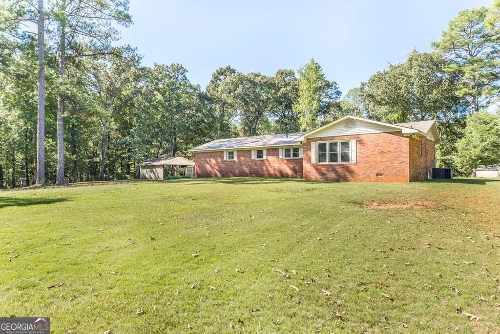 3 bedroom, 2 bathroom, 2,002 sq ft single family residence for sale at 1226 Rainey Road, Macon, GA 31220 — photo 7