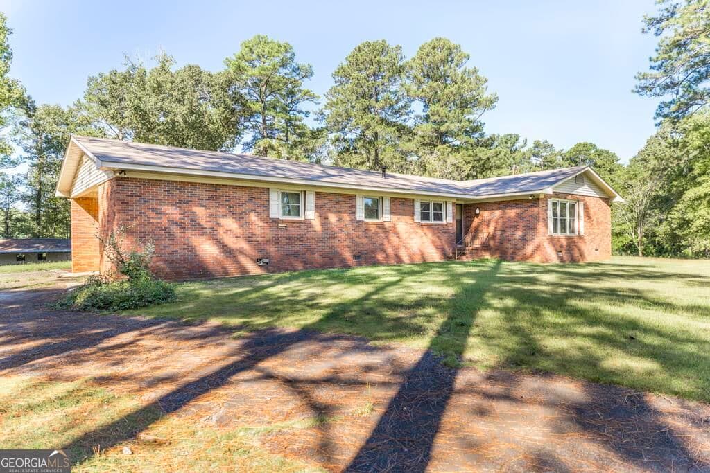 3 bedroom, 2 bathroom, 2,002 sq ft single family residence for sale at 1226 Rainey Road, Macon, GA 31220 — photo 9