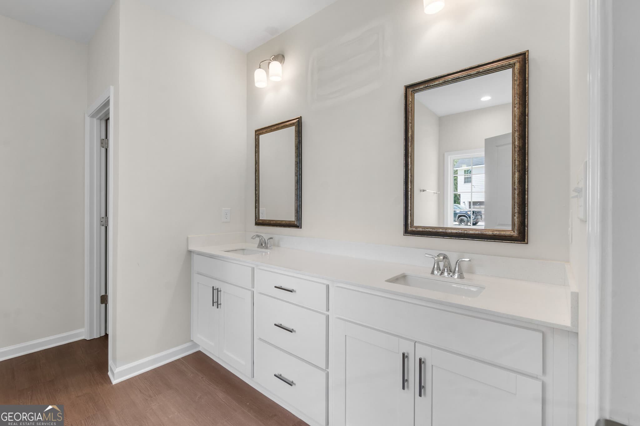 3 bedroom, 2 bathroom, 1,828 sq ft single family residence for sale at 1046 Sun Valley Court C59, Macon, GA 31211 — photo 8
