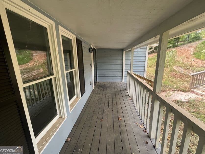 5 bedroom, 3.5 bathroom, 3,345 sq ft single family residence for sale at 2710 Northlake Road, Gainesville, GA 30506 — photo 6