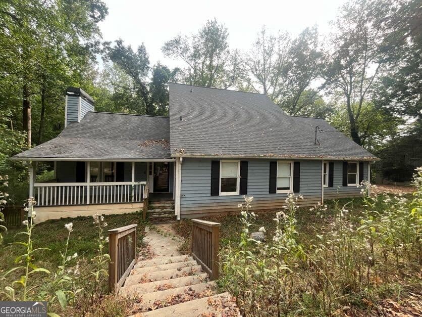 5 bedroom, 3.5 bathroom, 3,345 sq ft single family residence for sale at 2710 Northlake Road, Gainesville, GA 30506 — photo 1 of 13