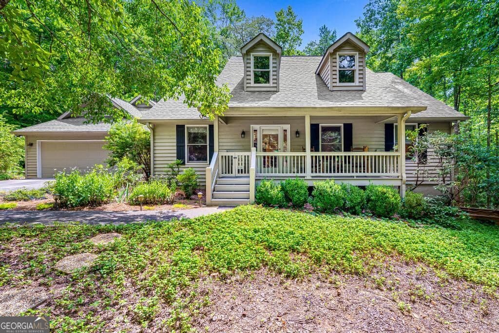 5 bedroom, 3 bathroom, 3,718 sq ft single family residence sold at 1361 Woodbrier, Sautee Nacoochee, GA 30571