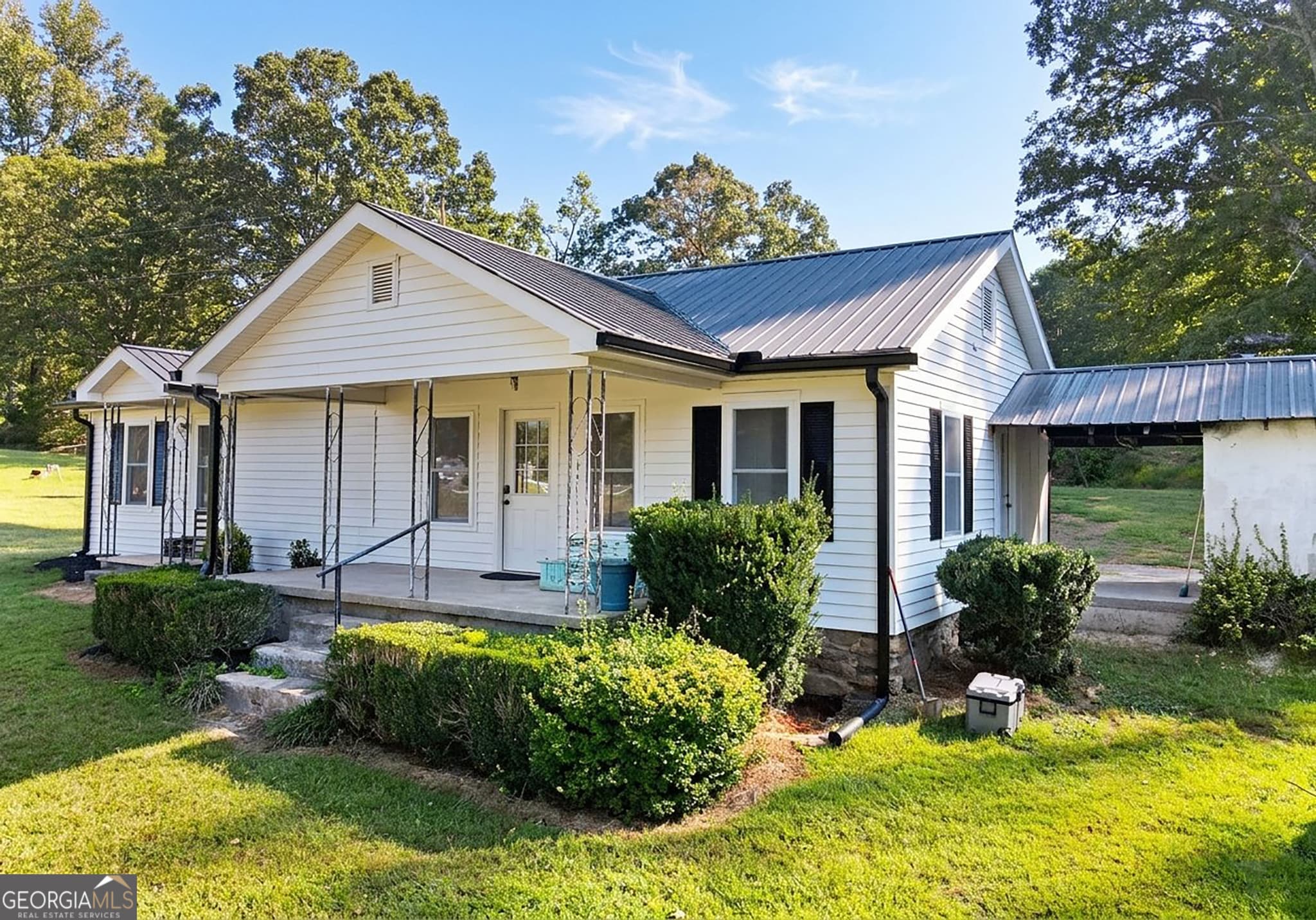 2 bedroom, 2 bathroom, 1,288 sq ft single family residence for sale at 9200 Murphy Highway, Blairsville, GA 30512 — photo 10