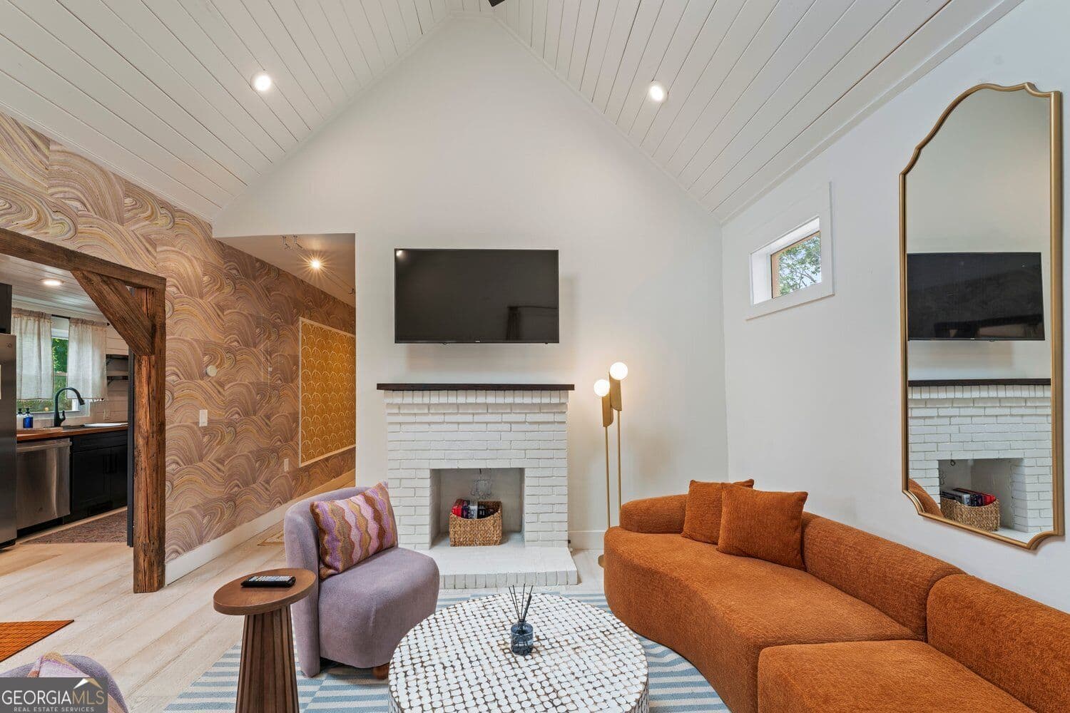2 bedroom, 1 bathroom, 754 sq ft single family residence for sale at 379 Mary Street, Atlanta, GA 30310 — photo 6