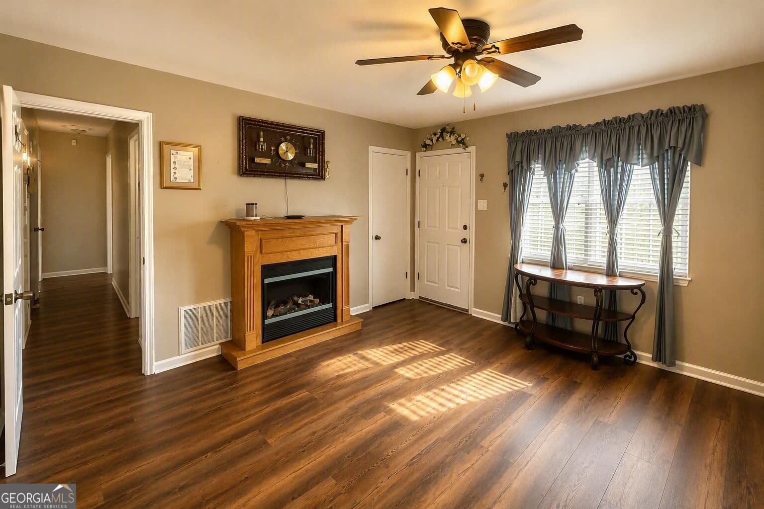 4 bedroom, 2 bathroom, 1,790 sq ft single family residence under contract at 3617 Columbine Drive, Augusta, GA 30906 — photo 3