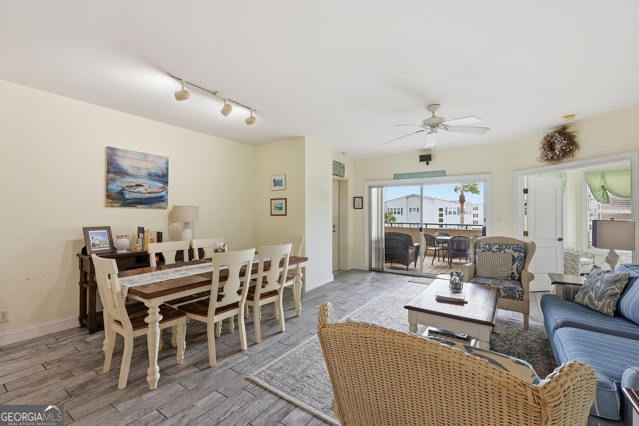3 bedroom, 2 bathroom, 1,574 sq ft condominium for sale at 214 Butler Avenue 205, Tybee Island, GA 31328 — photo 10